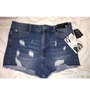 Kendall & Kylie Shorts 😍